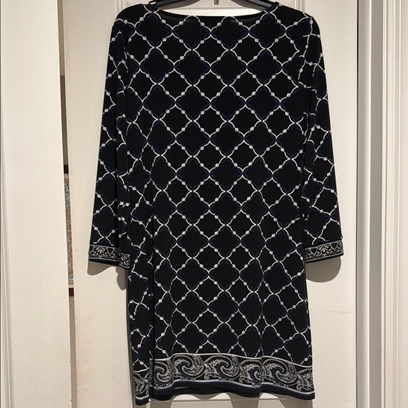 White House Black Market Paisley 3/4 Sleeve Stretchy Pullover Sz M - Picture 3 of 3